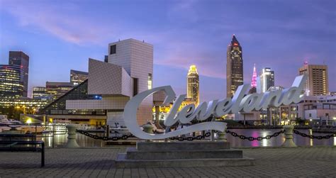 Cleveland Rocks! Top Things To Do in Cleveland (Infographic)