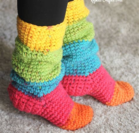 9 Free and Easy Crochet Patterns for Slippers - Easy Crochet Patterns