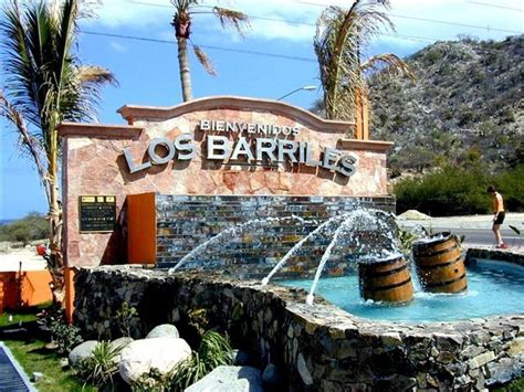 LOS BARRILES FOUNTAIN REPAIR | Rotary Club of Los Barriles