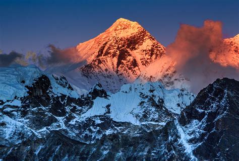 5 Interessante feiten en verhalen over Mount Everest - Activiteiten 2023