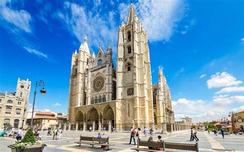 Travel Guide to visit León, Spain- Fascinating Spain