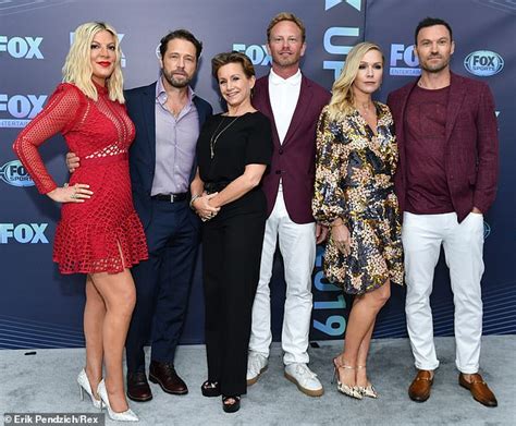 Beverly Hills 90210 reboot cast reunite as they lead stars at 2019 Fox Upfronts | Daily Mail Online