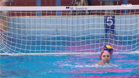 Water Polo keeper scores amazing last second winner - Water Polo video - Eurosport