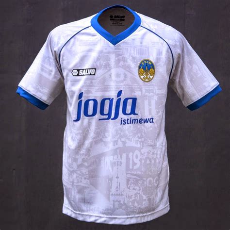 Top 10 Best 2015 Indonesian Football Jersey (Part 2) - Indonesian Football Shirts