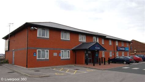 Travelodge Liverpool Docks ~ Travel Hotel ~ Liverpool 360