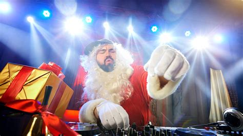 10 Best Christmas Hip-Hop Songs, Ranked