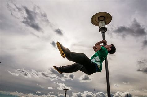 Qeai Artblog: Parkour, urban art extreme sport