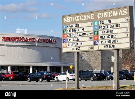 Showcase cinemas owned by National Amusements Sumner Redstone USA Stock Photo, Royalty Free ...