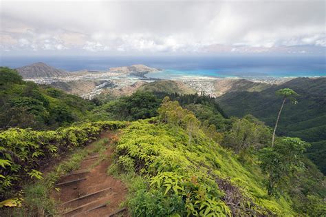 10 Best Hiking Trails in Honolulu - Take a Walk Around Honolulu's Most ...