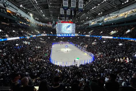 Vancouver Canucks fans believe team is Stanley Cup bound - Vancouver Is ...