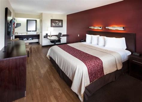 Red Roof Inn PLUS Ann Arbor University North (Ann Arbor, MI): What to Know BEFORE You Bring Your ...