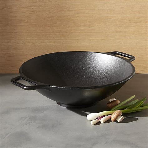 Lodge Cast Iron Wok + Reviews | Crate and Barrel | Cast iron wok, Lodge cast iron wok, Cast iron ...