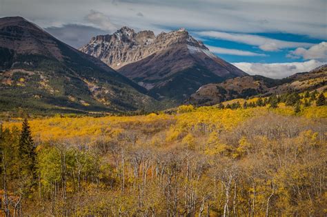 Waterton Lakes - Nature with no Political Boundaries - Explore the ...