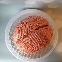 Halloween brain cake - Decorated Cake by Pluympjescake - CakesDecor