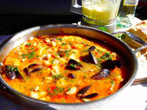 Recipe For The Hirshon Bouillabaisse! Bouillabaisse Marseille, Seafood Bouillabaisse, Seafood ...