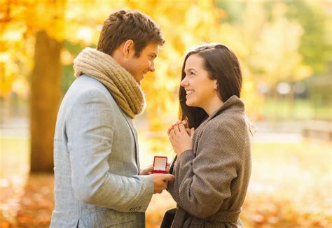 Arthur's Jewelers: 12 Most Romantic Ways to Propose