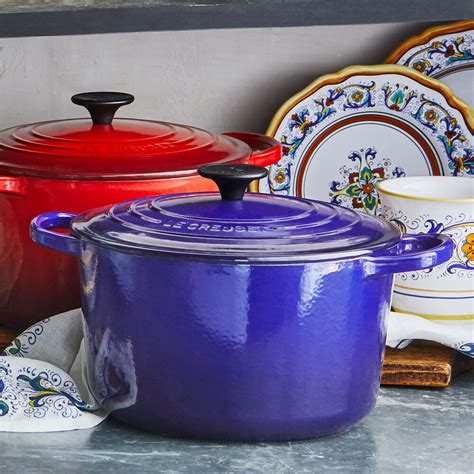 Le Creuset Signature Deep Round Dutch Oven, 5.25 qt. | Sur La Table