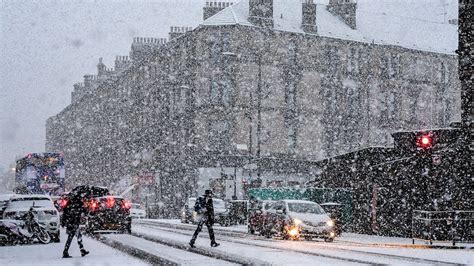 Ice warnings resume ahead of 'coldest night' - BBC News