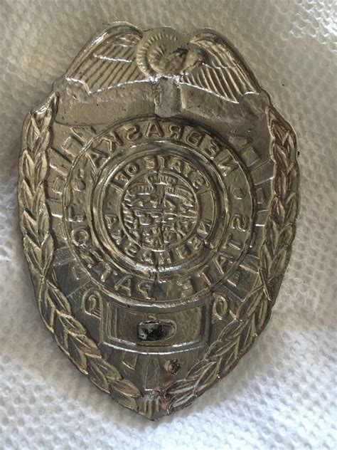 Collectors-Badges Auctions - Antique Nebraska State Patrol Lieutenant Police Badge