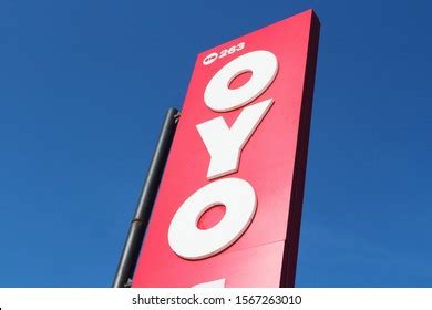 Oyo Rooms Photos, Images & Pictures | Shutterstock