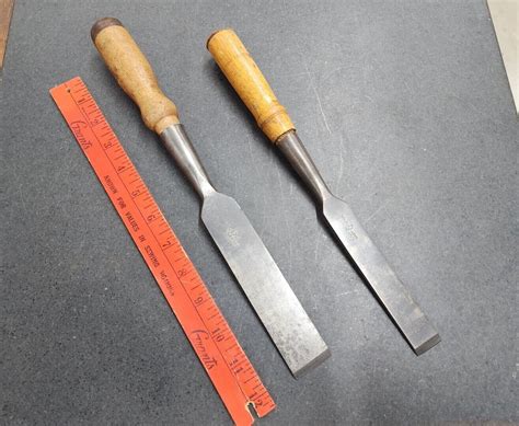ANTIQUE Tools Woodworking TIMBER FRAMING Carpentry Chisels 1?4 ?34 BUCK ...