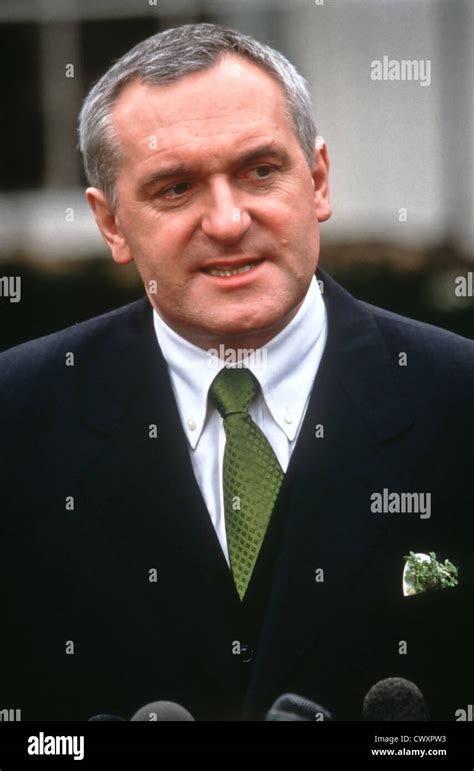 Prime minister ireland bertie ahern hi-res stock photography and images ...