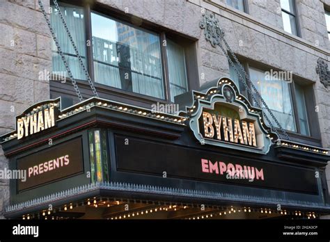 Byham theater pittsburgh hi-res stock photography and images - Alamy