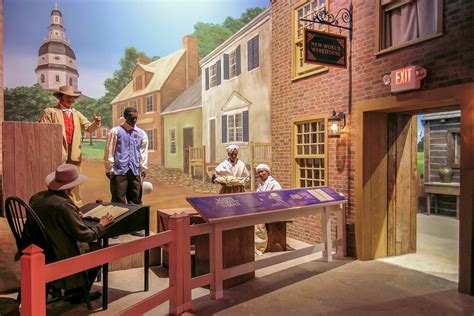 Charles H. Wright Museum of African American History | Display Dynamics