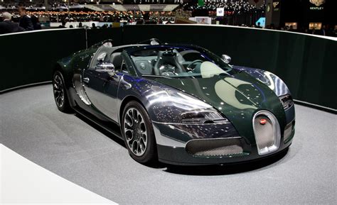 Best Wallpapers of Cars: 45+ A Green Bugatti Veyron Gif