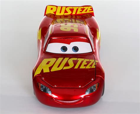 Dan the Pixar Fan: Cars 3: Rust-Eze Racing Center Lightning McQueen (By ...