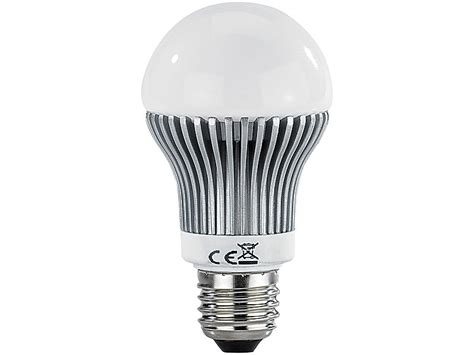 Lunartec Fernbedienbare Farbwechsel-LED-Lampe E27