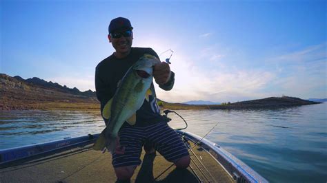 Lake Mead Bass Fishing - YouTube