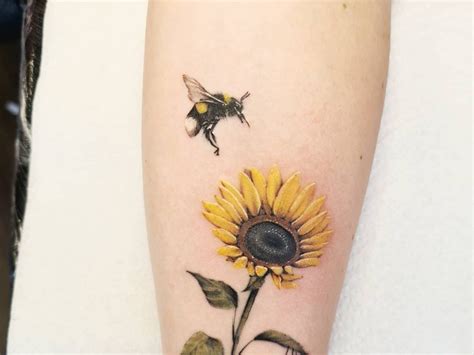 Traditional Bumble Bee Tattoo