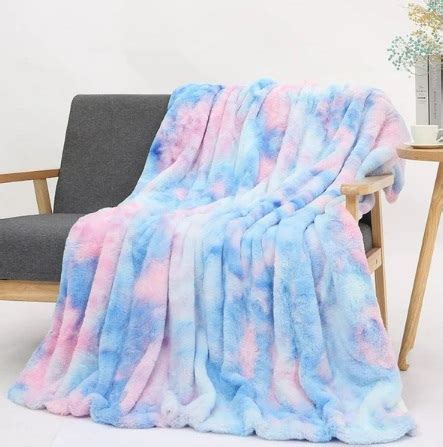 Best Barefoot Dreams Blanket Dupes - miss mv