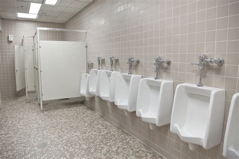 Five Common Problems with Conventional Urinals and How to Fix Them | Waterless Co Inc.