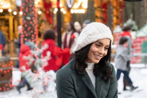 All the Netflix Holiday Movies We'll Be Binge-Watching This Season - FASHION Magazine