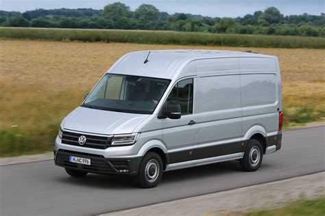 El nuevo Volkswagen Crafter ya se comercializa en España