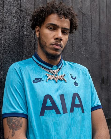 Nike Brings Back Its ‘Futura Logo’ On Retro-Inspired Football Kits