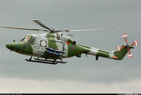 Westland WG-13 Lynx AH7 - UK - Army | Aviation Photo #1342921 | Airliners.net