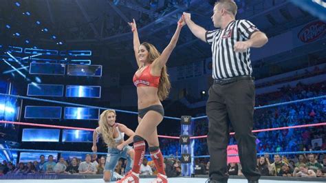 Women of WWE — SmackDown 10/25/16: Nikki Bella vs. Natalya (Part...