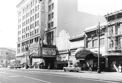 San Francisco Theatres: The Warfield Theatre: history + exterior views