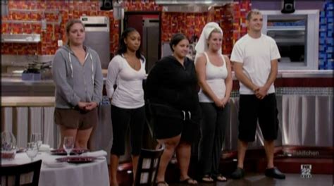 'Hell's Kitchen': Season 11 Chefs Compete Against Previous Winners (VIDEO) | HuffPost