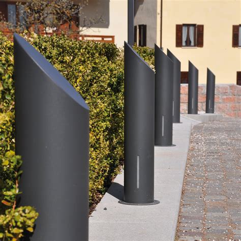 U.Light.1 Bollard With LED Light