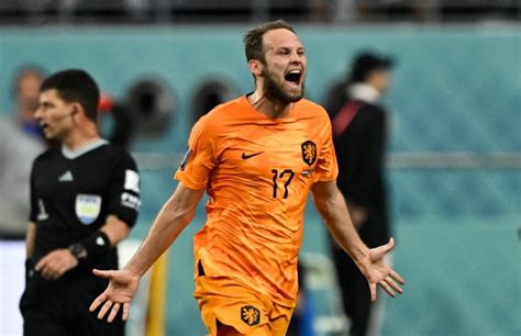 What happened to Netherlands star Daley Blind, and does the ex-Man Utd player wear a pacemaker ...