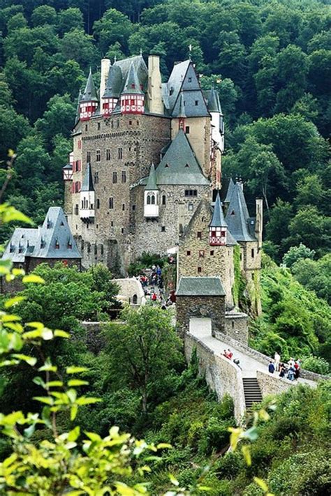 Eltz Castle, Germany. - World Travel