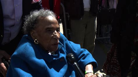 Civil Rights Activist Amelia Boynton Robinson, Survivor of Bloody Sunday, Dies at 104 ...