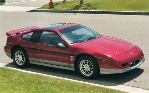 1985 Pontiac Fiero GT - price and specifications