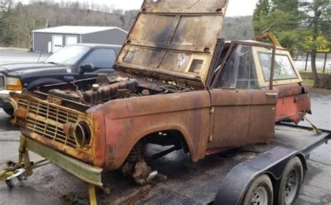 Worth Fixing? 1966 Ford Bronco For $1,900 | Barn Finds