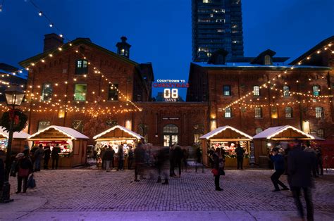 Photo of the Day: Toronto Christmas Market | UrbanToronto