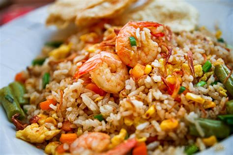 Indonesian Recipes (English): Nasi Goreng Udang (Indonesian Fried Rice)